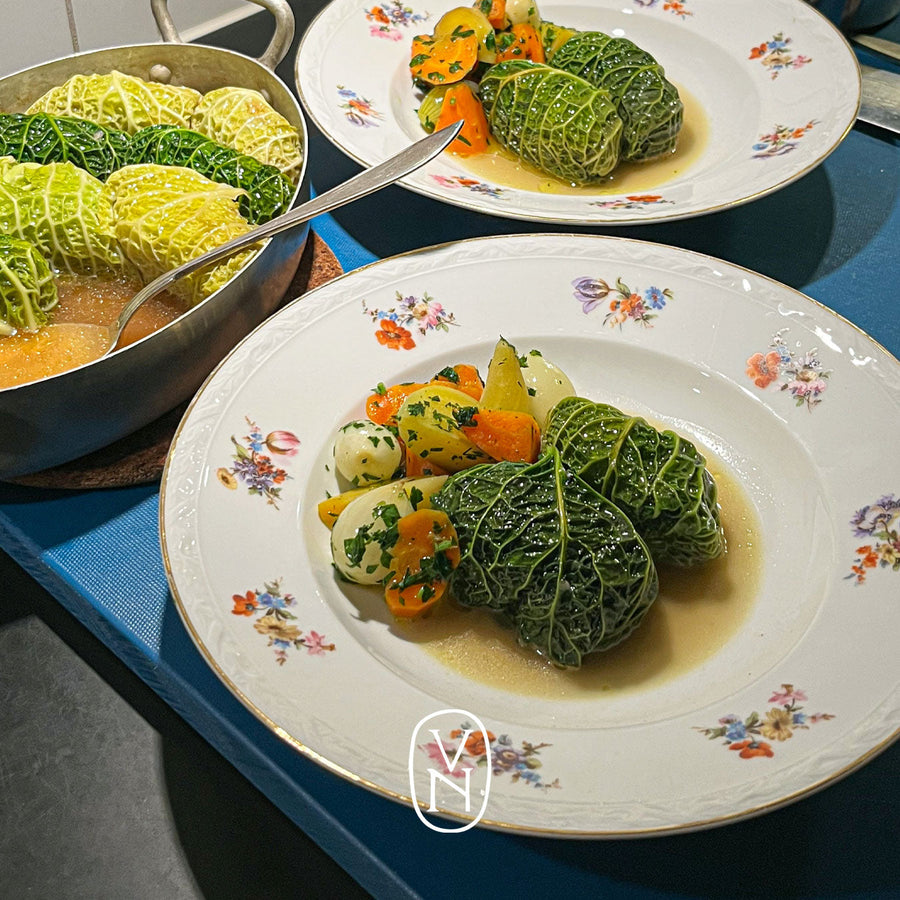 Chou farci med kalv, surkål och svamp av Rizwan Qadery